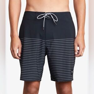 RVCA men’s swim trunks size 28